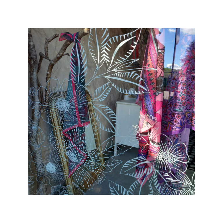 MarineChalayer_peinturesurvitrine_rhone_03